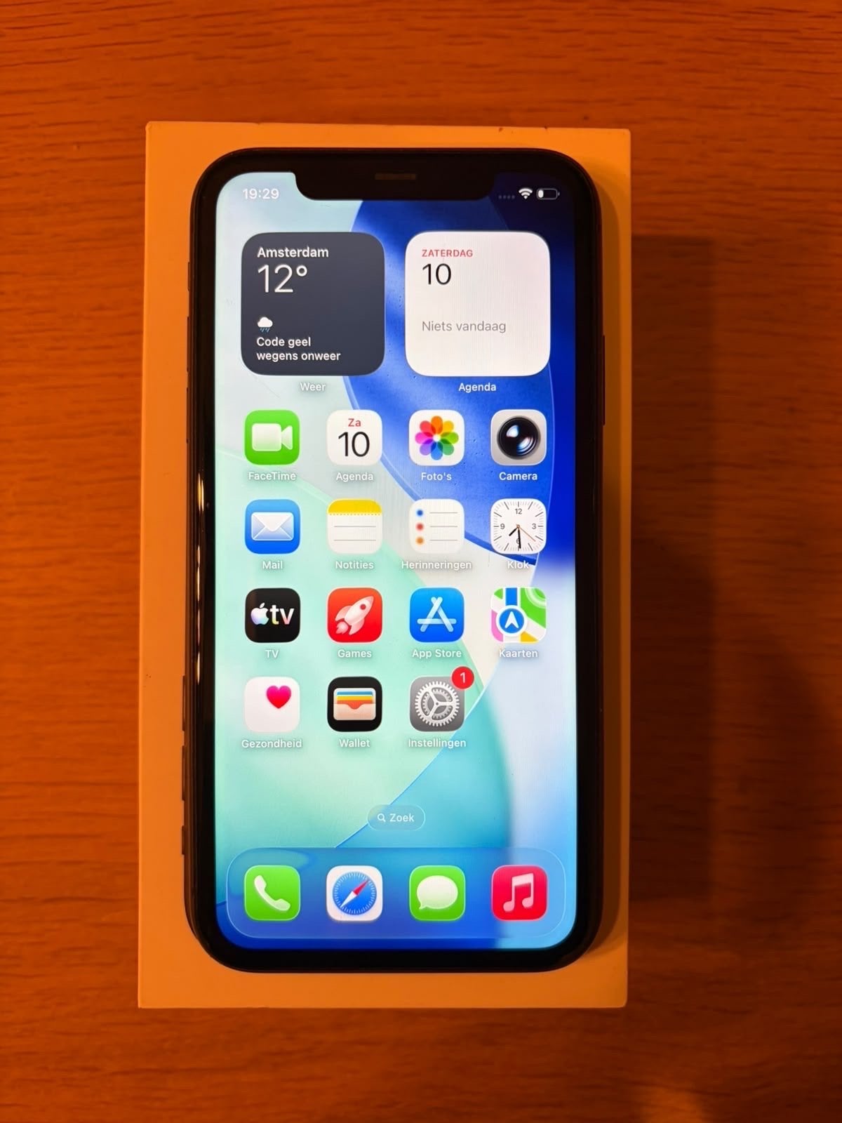 iPhone 11 64 GB - Gebruikt met doos en toebehoren, Telecommunicatie, Gebruikt, 64 GB, Zonder simlock, Zonder abonnement
