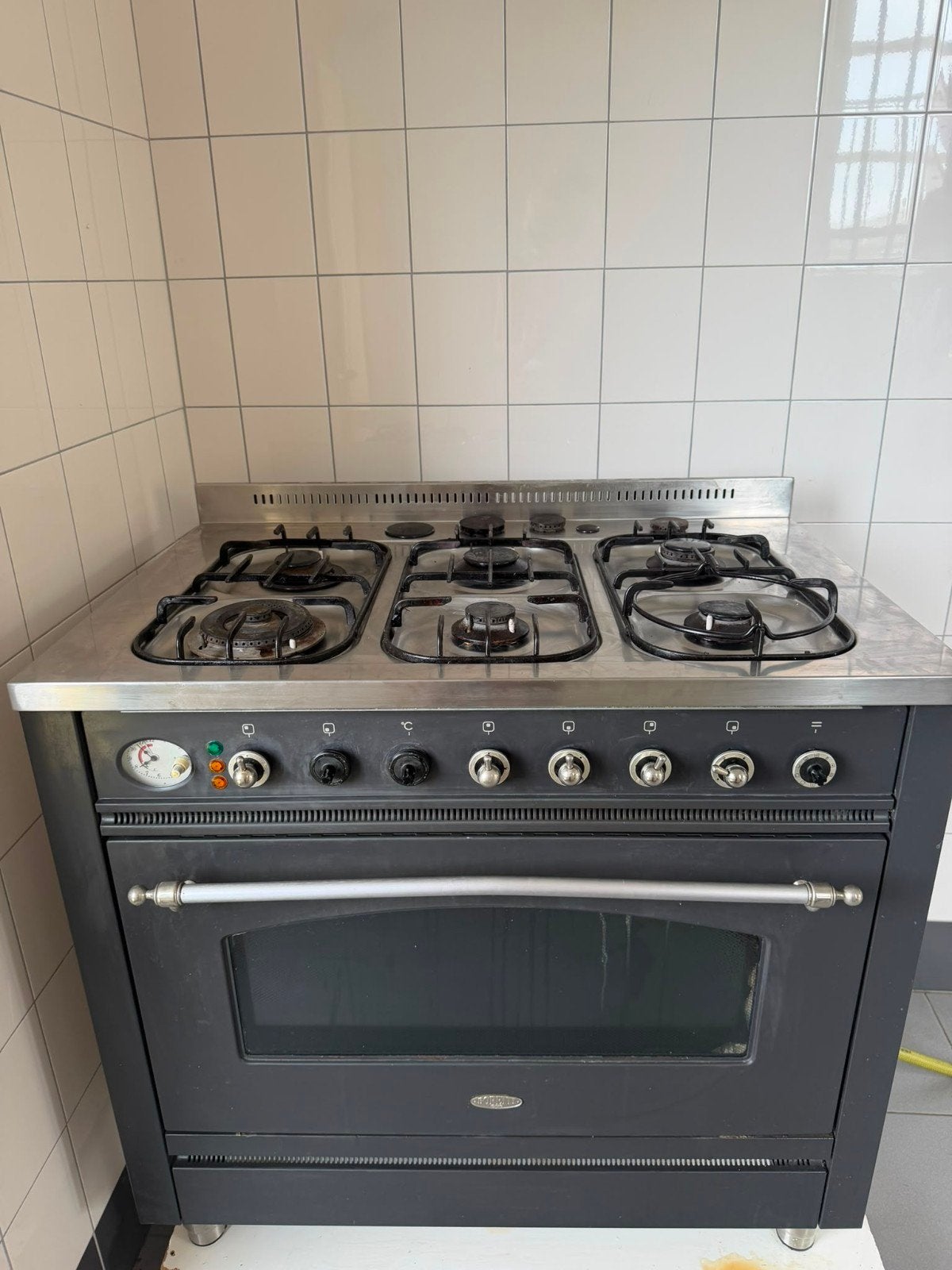 Boretti Fornuis met Gasfornuis en Oven - Zwart, Ophalen, Gebruikt, 60 cm of meer, Energieklasse A of zuiniger