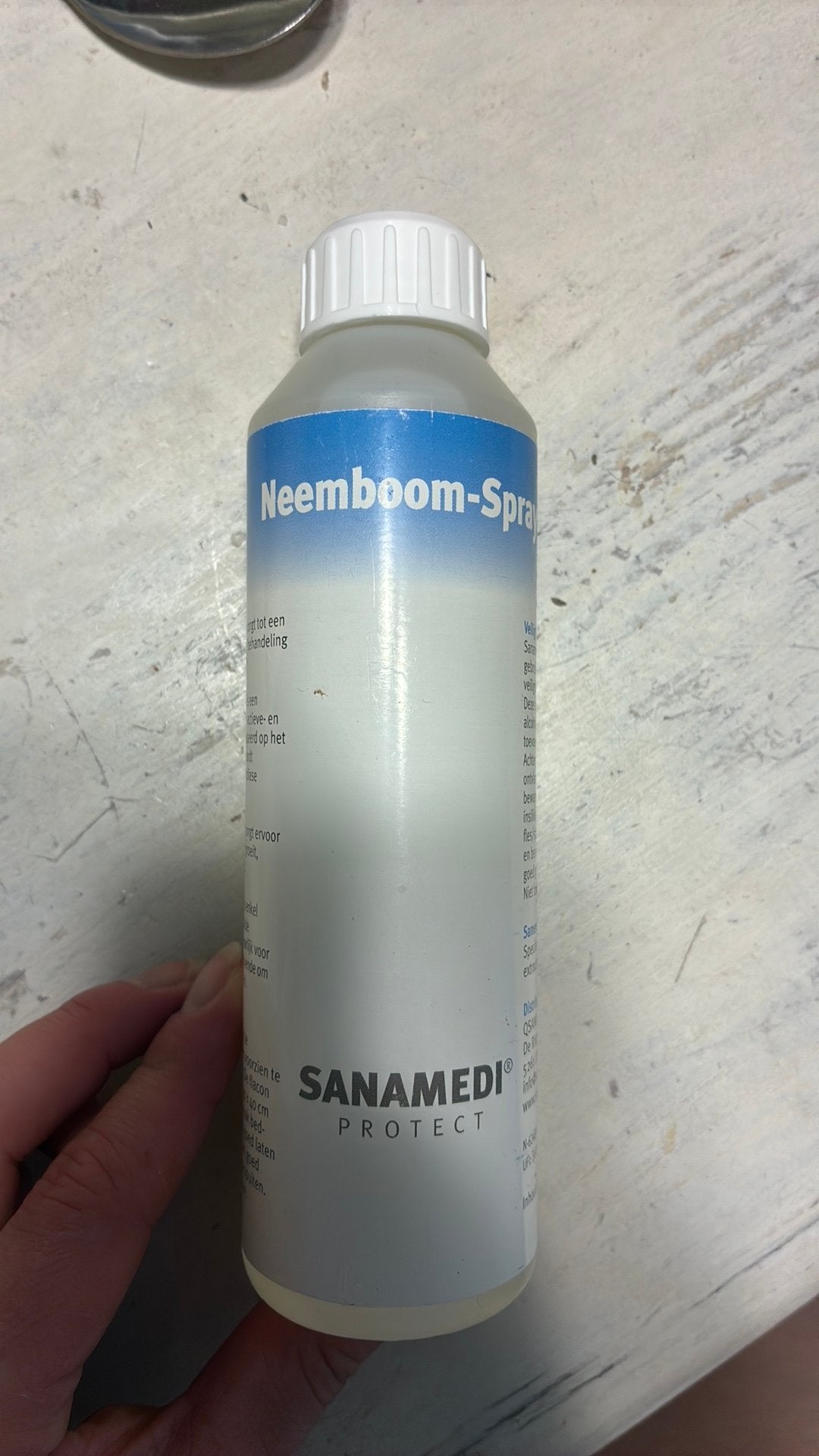 Neemboom spray tegen huisstofmijt, Ophalen
