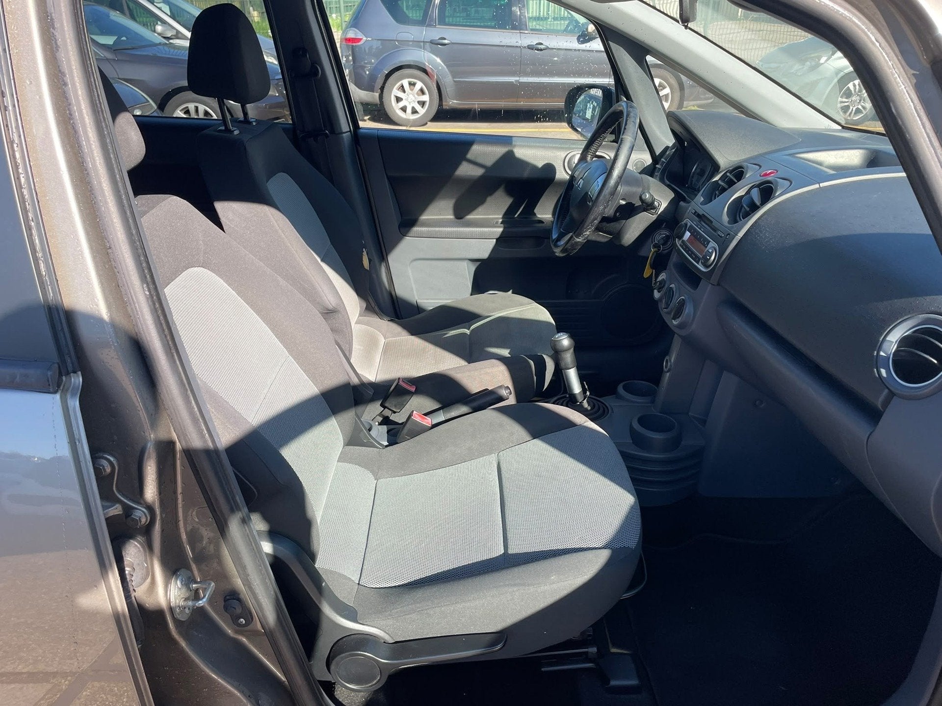 Mitsubishi Colt 1.3 Edition Two, Auto's, Voorwielaandrijving, Gebruikt, 31 €/maand, Verwarmde buitenspiegels