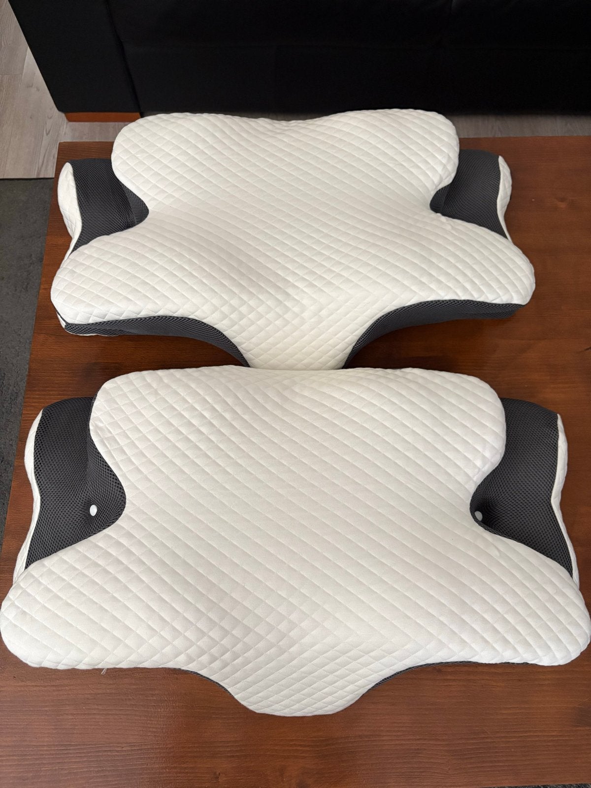 Ergonomisch Kussen - Neksteun en Comfort. 2 stuks!, Huis en Inrichting, Slaapkamer | Beddengoed, Ophalen, Schuim, Eenpersoons