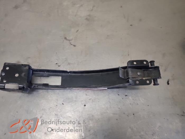 Deurvanger 4Deurs links-achter van een Mercedes Sprinter, Gebruikt, -, Ophalen of Verzenden, -
