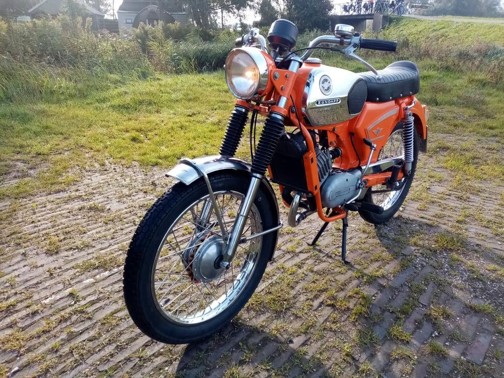 Zundapp 517-40 liste 0 uit 1974, Fietsen en Brommers, Ophalen, Gebruikt, Overige modellen