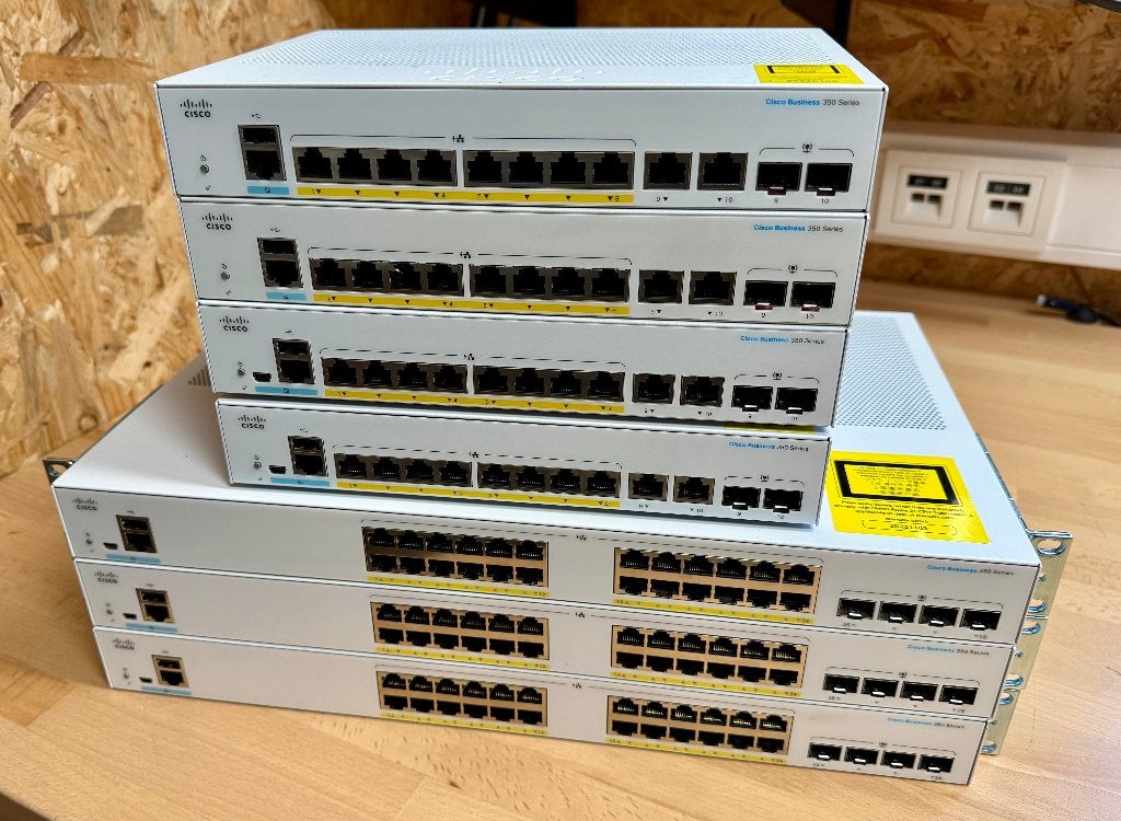 Cisco CBS350-24P-4G, Ophalen of Verzenden