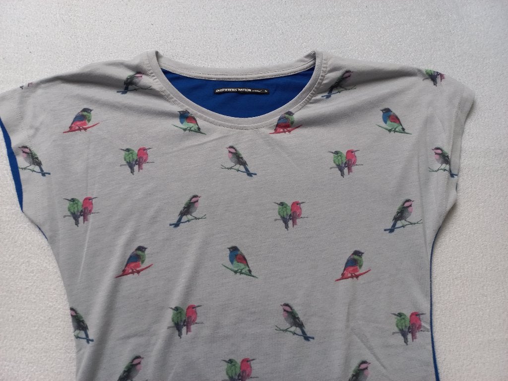 OUTFITTERS NATION / ON grijs / blauw t-shirt + opdruk vogels, Kinderen en Baby's, Kinderkleding | Maat 176, Gebruikt, Meisje, Ophalen of Verzenden