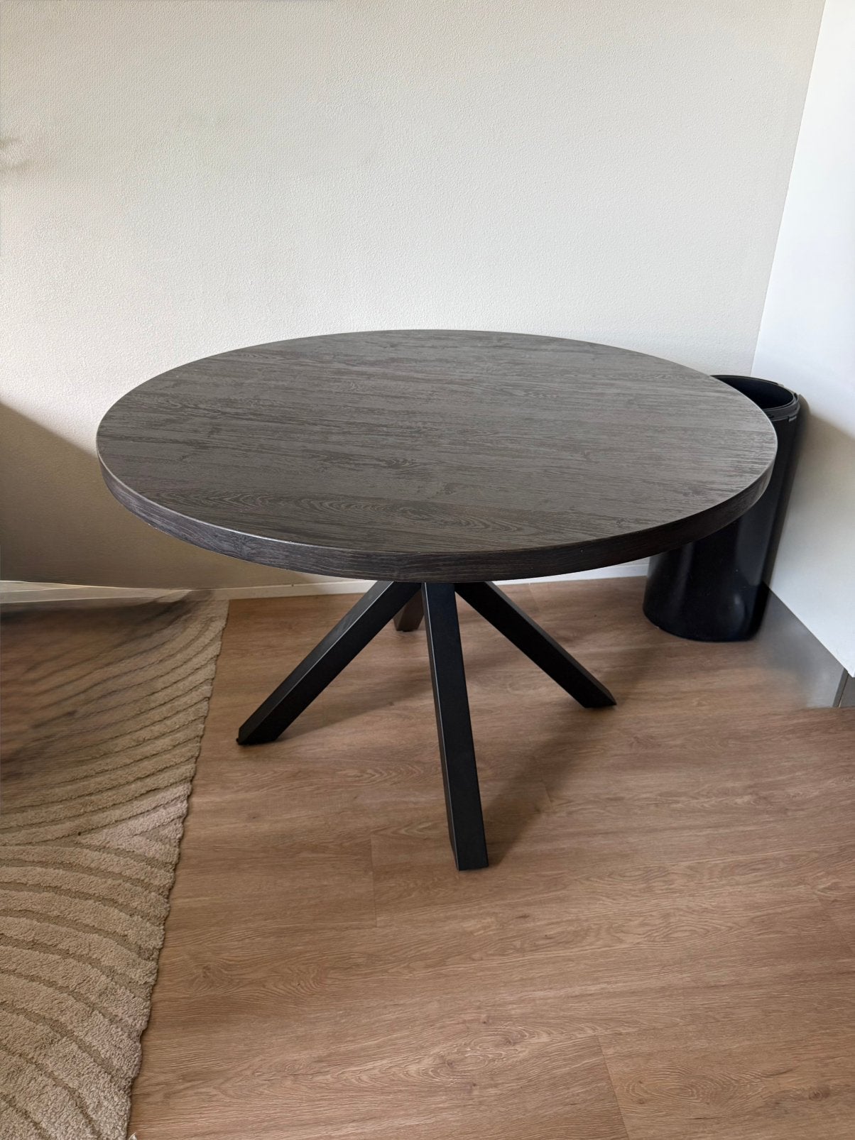 VANDAAG AFHALEN Eettafel stalen poten 1.30 breed, Huis en Inrichting, Tafels | Eettafels, Ophalen, Overige materialen, 50 tot 100 cm