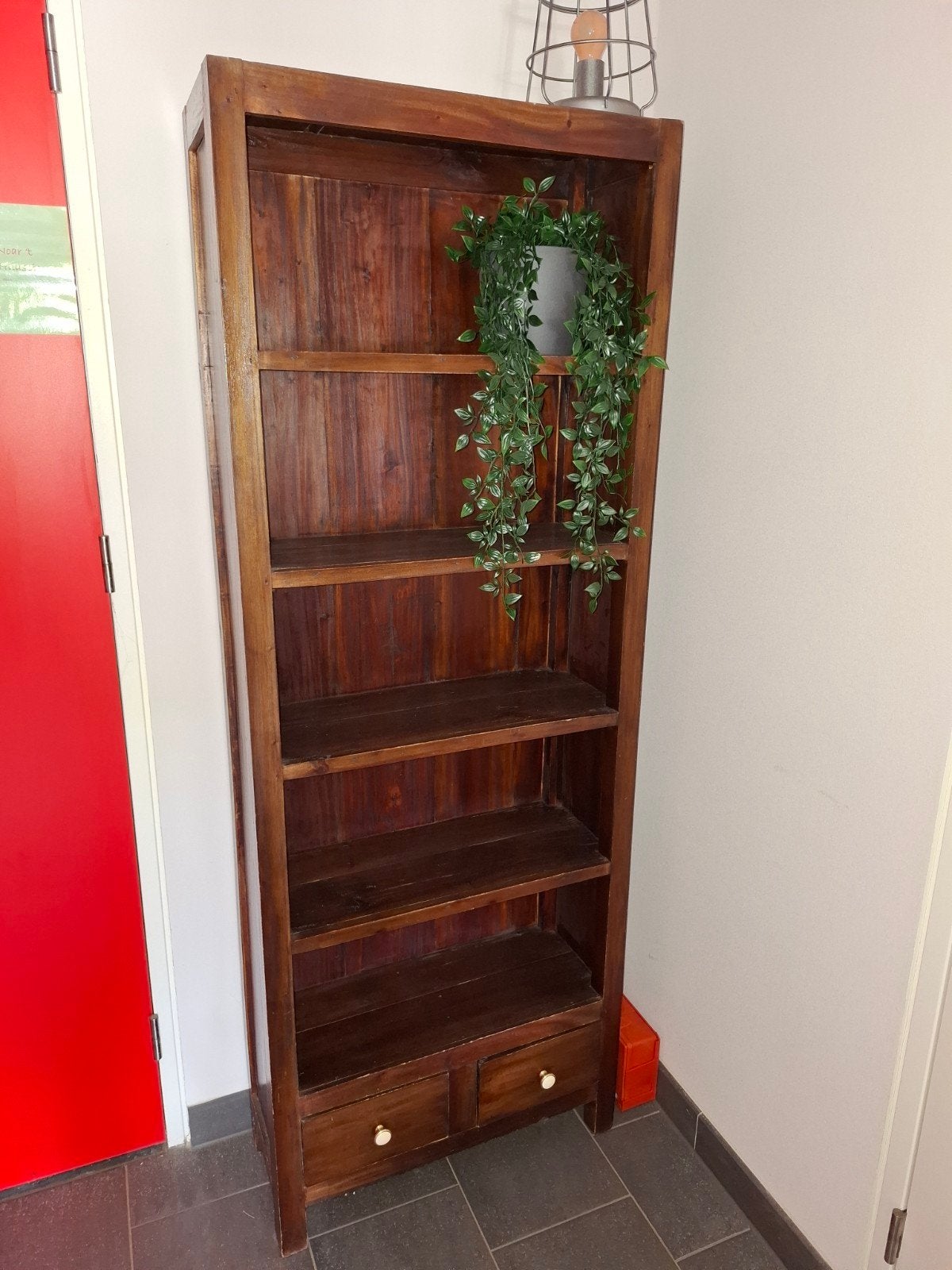 Massief houten boekenkast met lades, Ophalen, Met plank(en), Minder dan 50 cm, Gebruikt