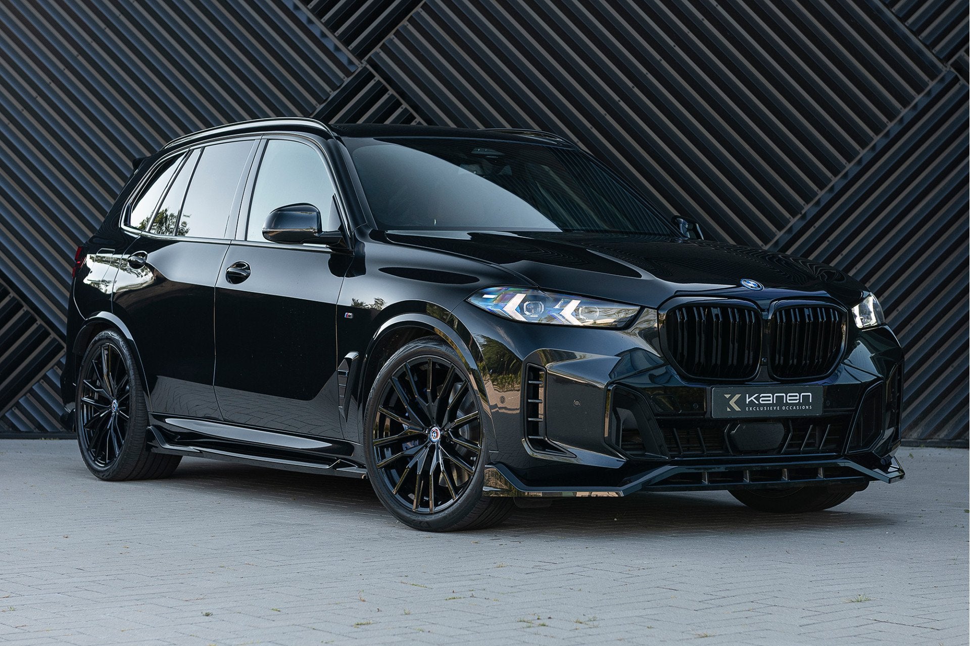 BMW X5 xDrive50e LCI M-sport Pro Massage Stoelvent. Luchtver, Auto's, BMW, Gebruikt, X5, 2395 kg, 489 pk