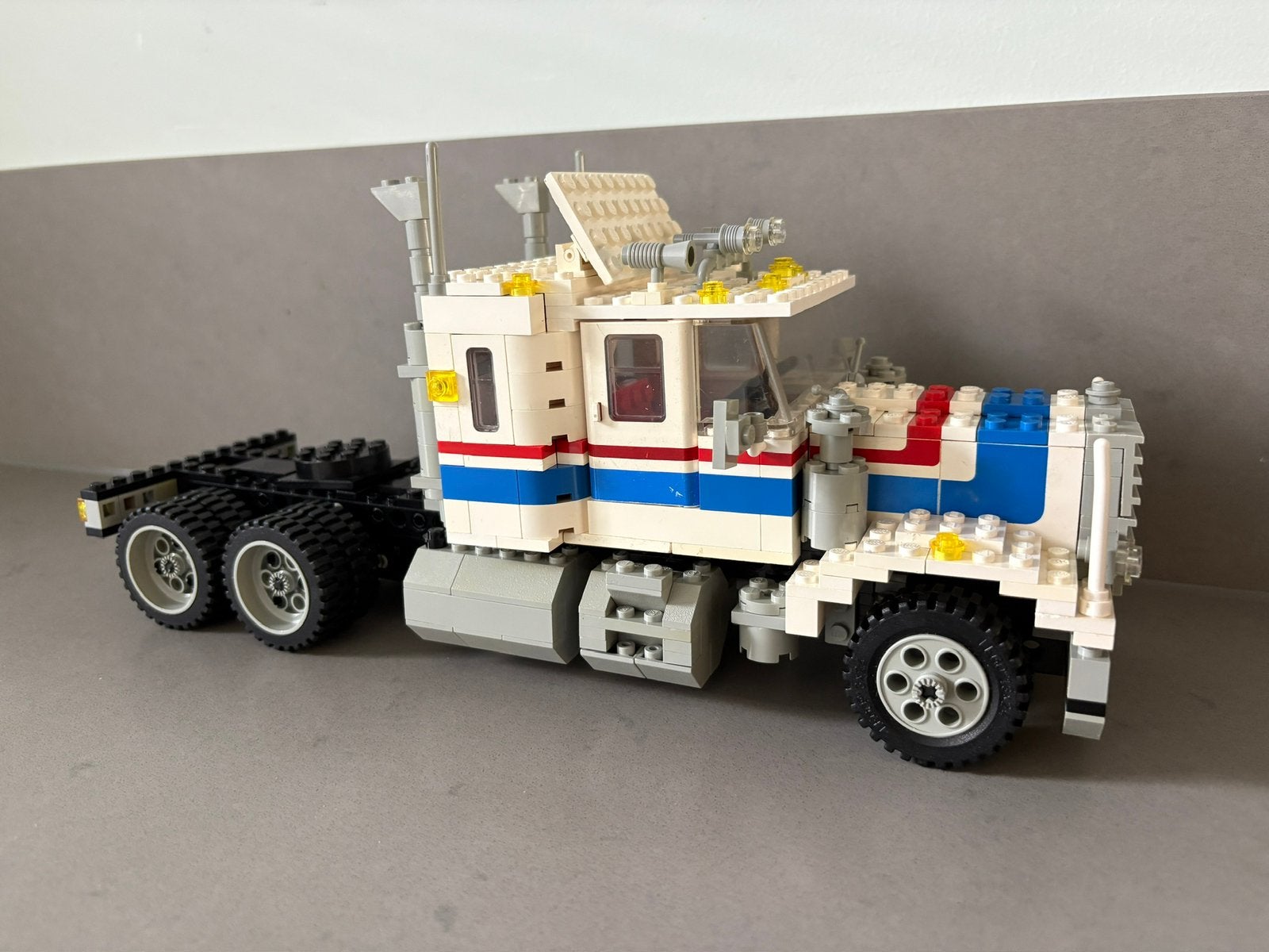 Lego 5580 highway rig met instructie, Gebruikt, Lego, Compleet, Ophalen of Verzenden