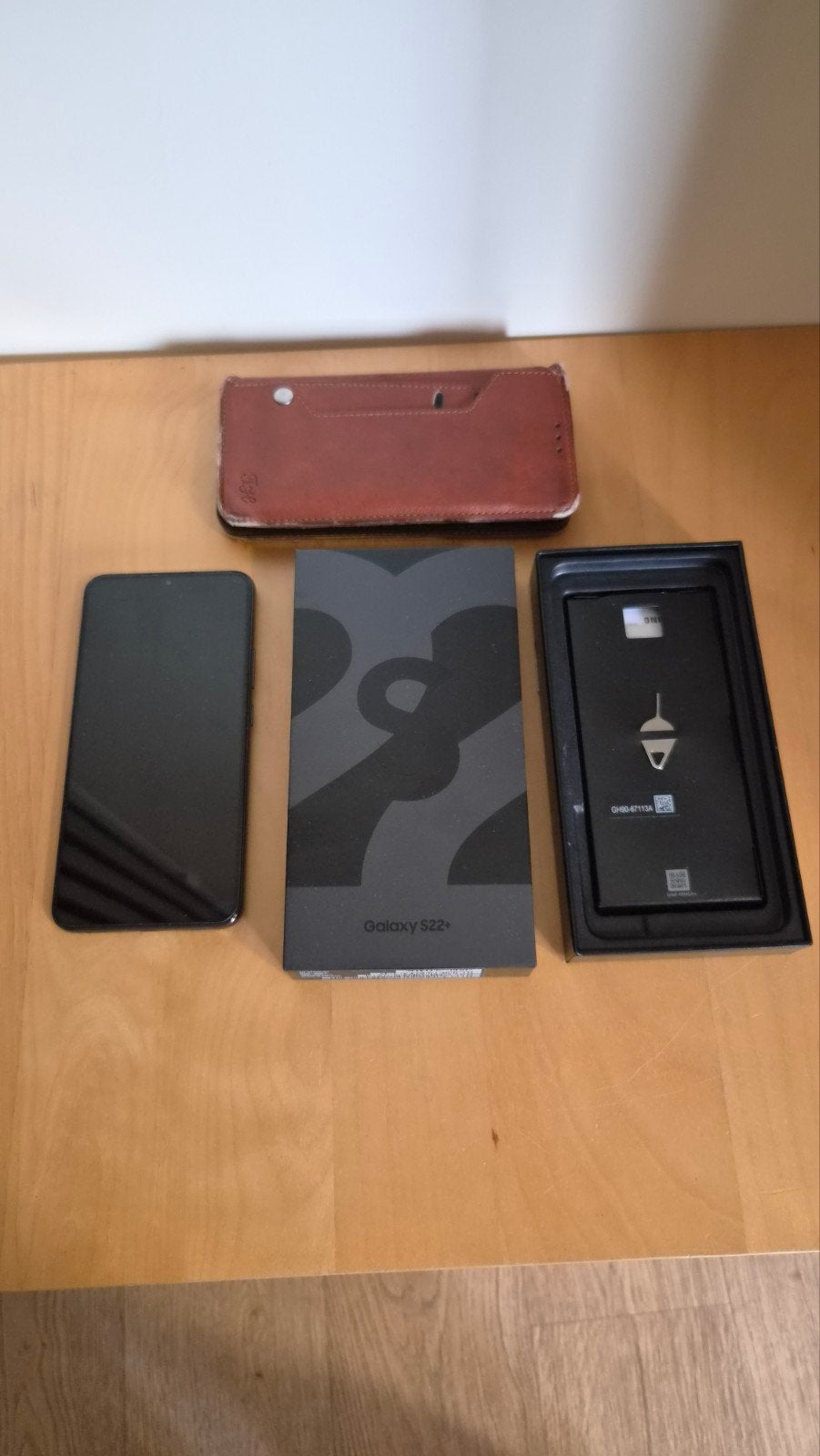 Foto 2 van Samsung Galaxy S22+ 256GB Phantom Black – Compleet in doos