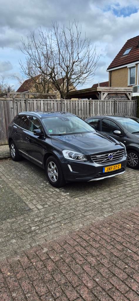 Volvo XC60 T5 SUMMUM 2014 keyless, pano, 1800 kg, Zwart, Leder, XC60