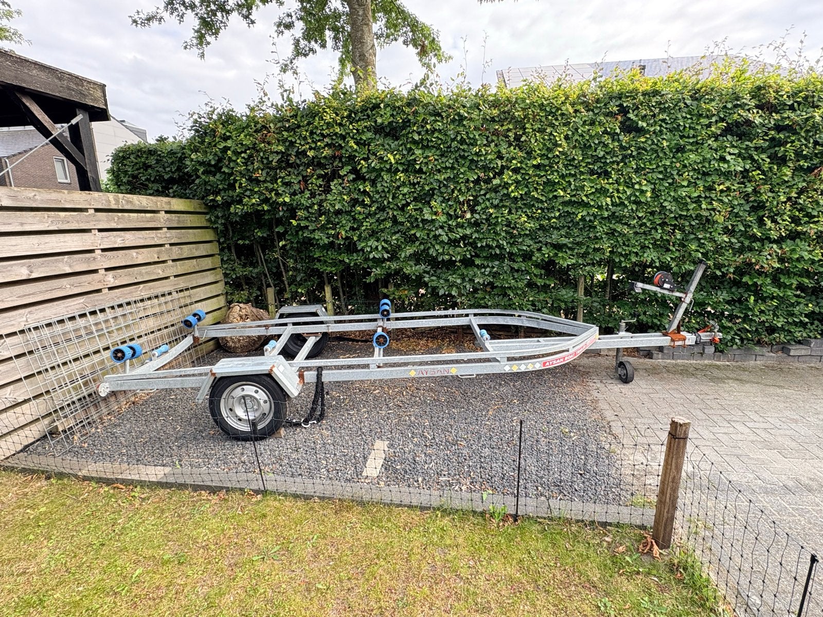 Boottrailer (stallingtrailer) voor boten tot 5.40m, Watersport en Boten, Ophalen, Minder dan 1500 kg, Gebruikt, Sloepentrailer