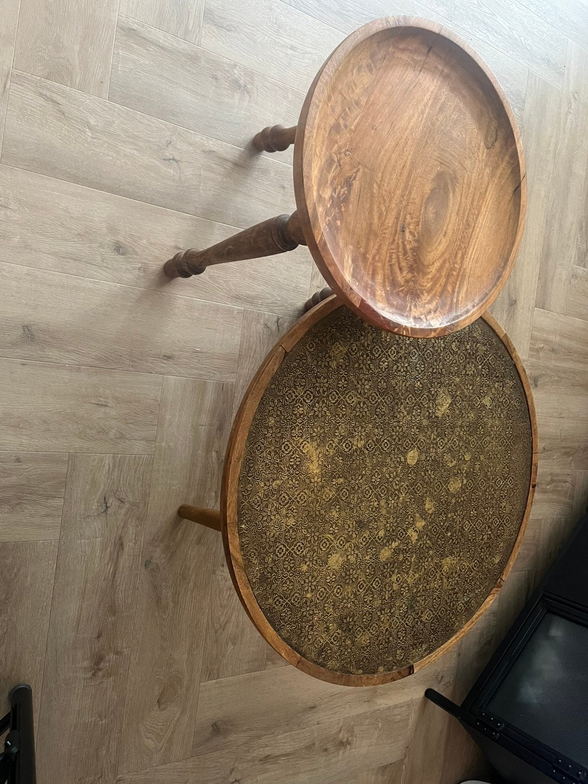 Ronde houten / goudkleurige salon tafeltjes, Ophalen, Gebruikt, Rond, 50 tot 100 cm