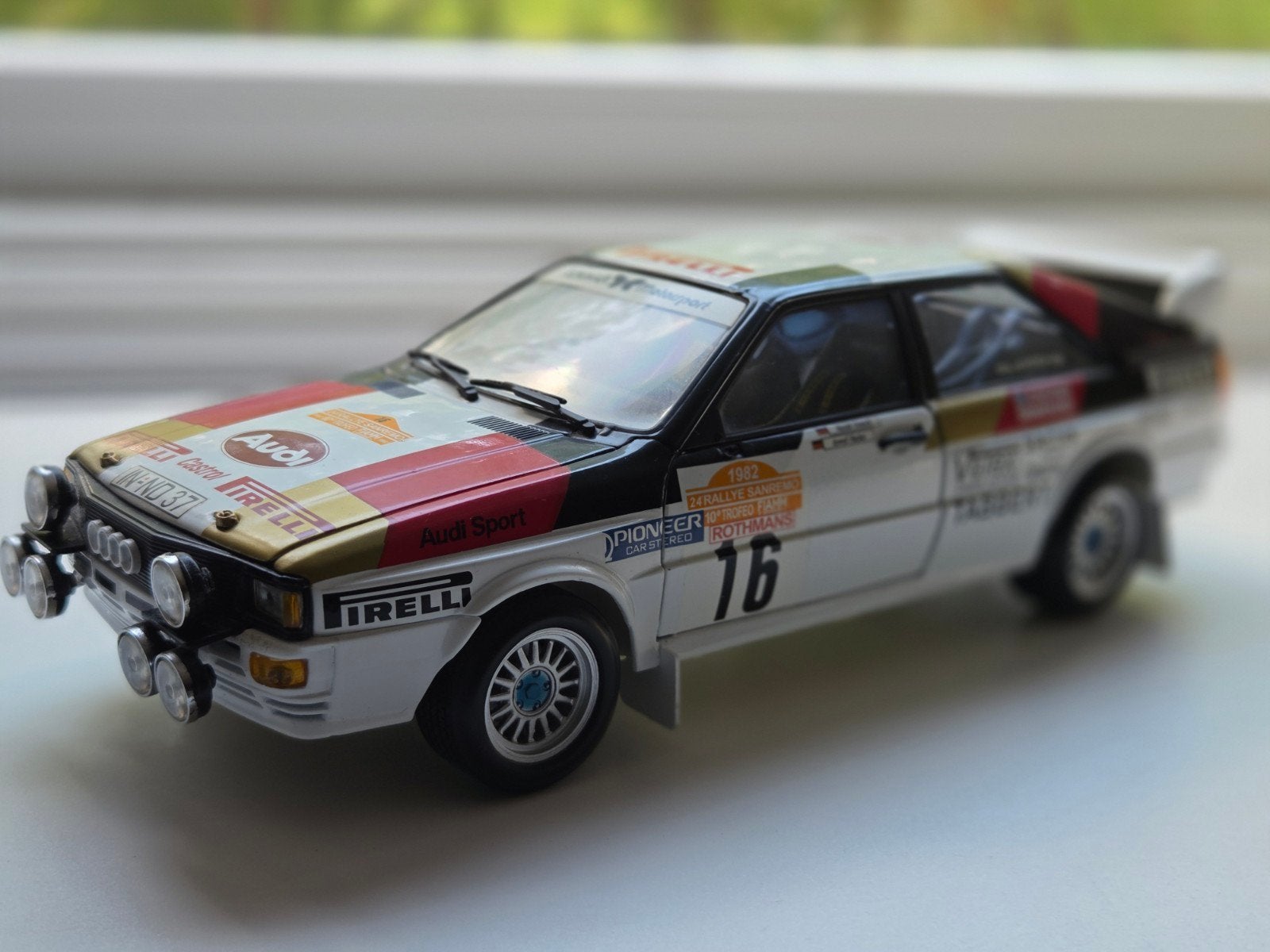 Sun Star Audi Quattro Rally 1:18 in originele doos, Hobby en Vrije tijd, Modelauto's | 1:18, Ophalen of Verzenden, Gebruikt, Auto