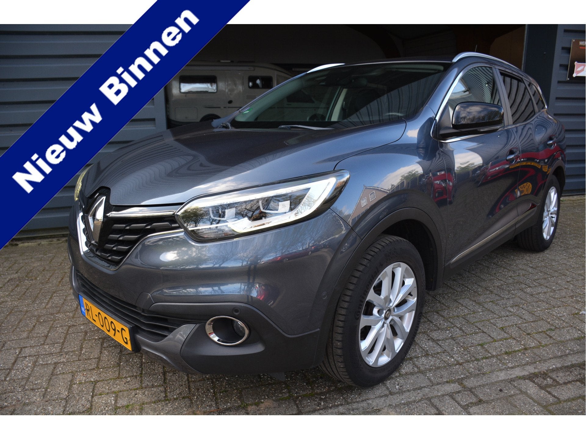 Renault Kadjar 1.2 TCe Bose Trekhaak Clima Camera (bj 2018), Auto's, Voorwielaandrijving, Kadjar, Gebruikt, 4 cilinders