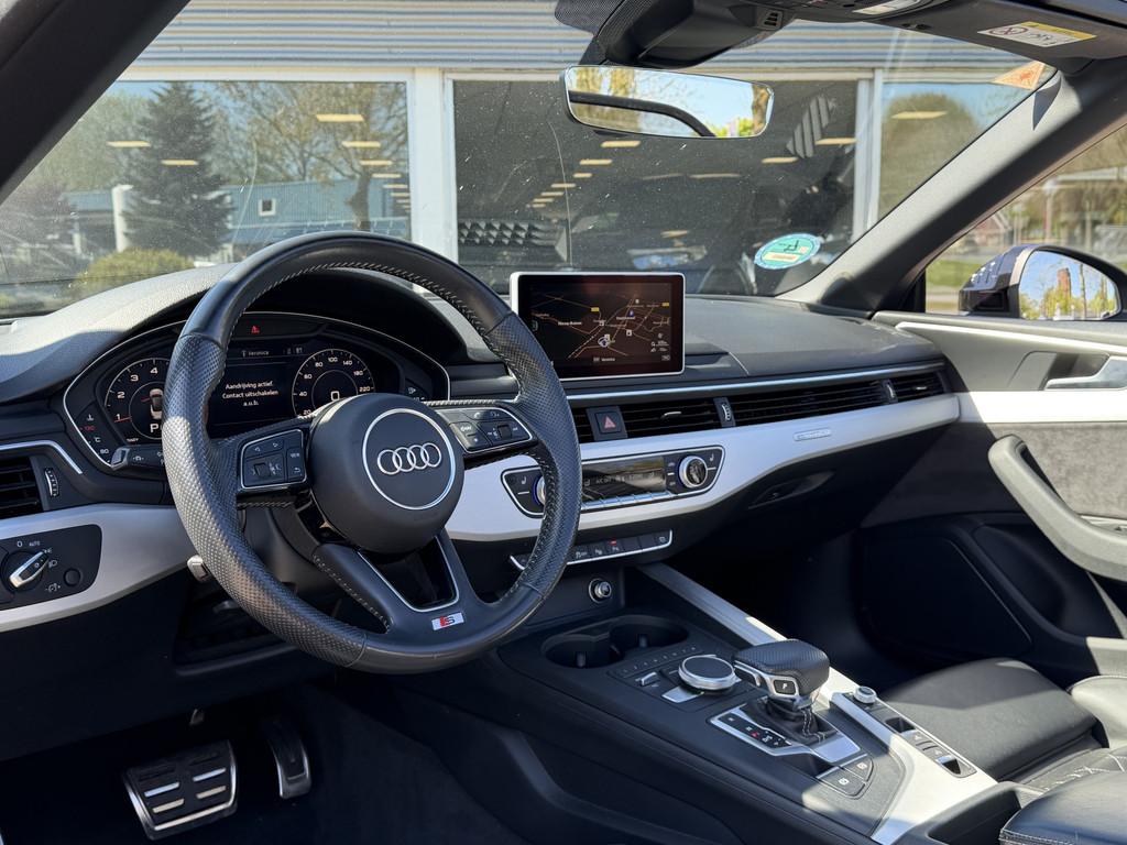 Audi A5 Cabriolet 2.0 TFSI quattro S-Line | 252 pk | Massage, Auto's, Audi, Automaat, Lichtsensor, 15 km/l, Gebruikt