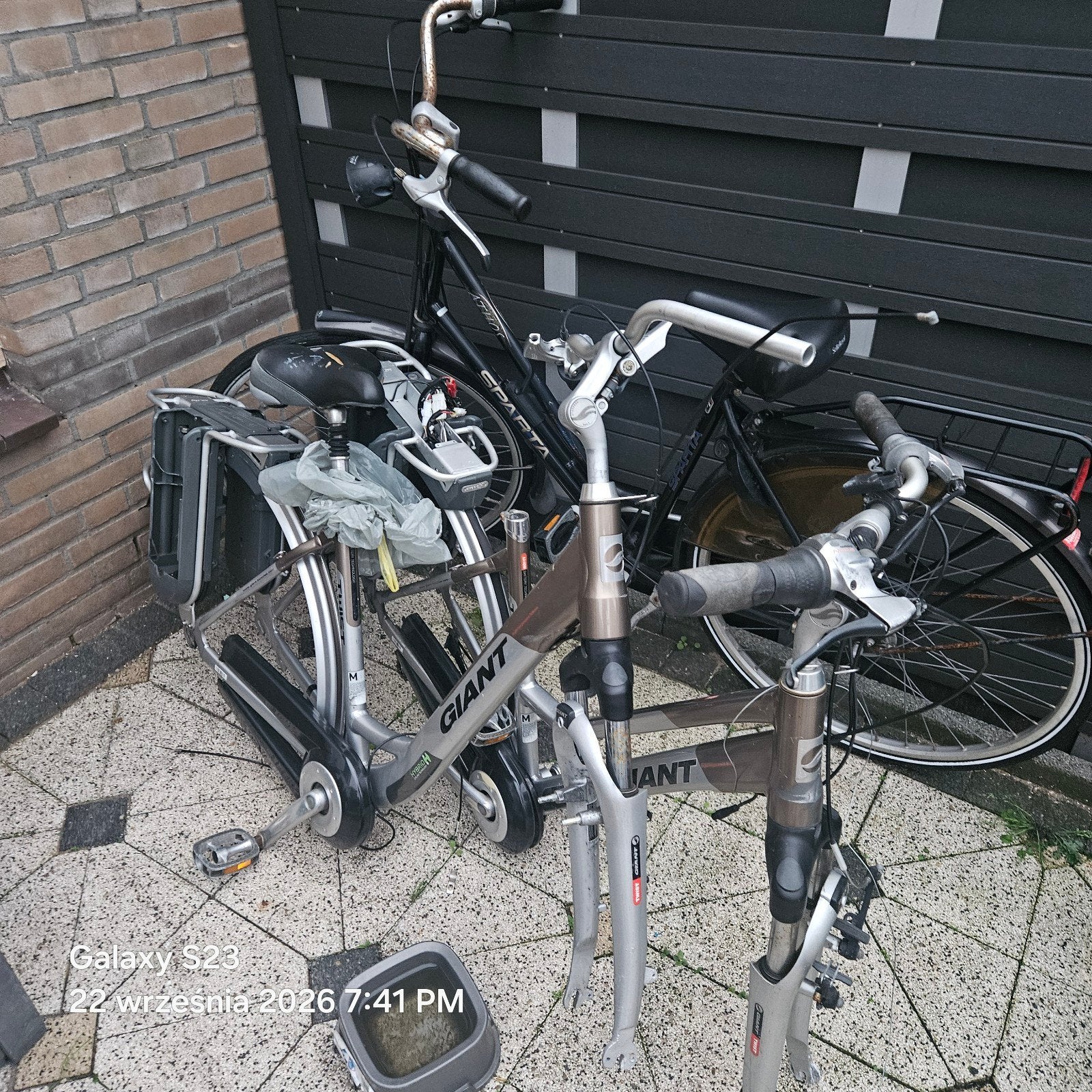 Gratis oud ijzer en fietsen, Ophalen of Verzenden, Gebruikt