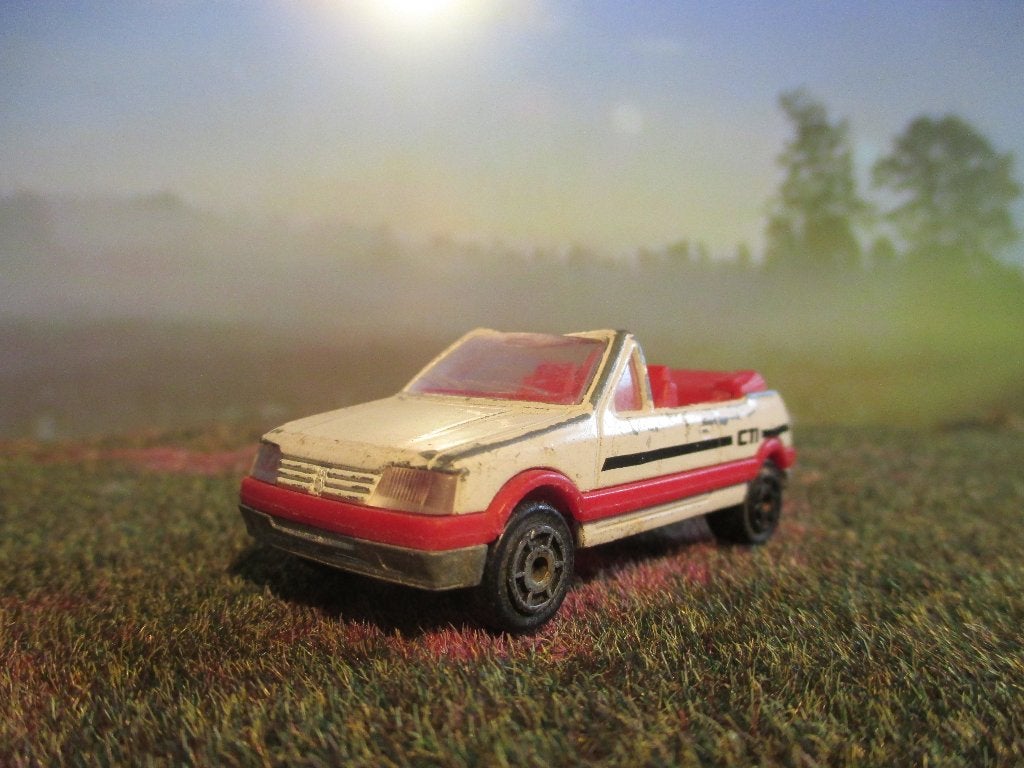 1/53 Peugeot 205 GTi Cabriolet - Majorette (mist rolbeugel), Ophalen of Verzenden, Gebruikt, Auto