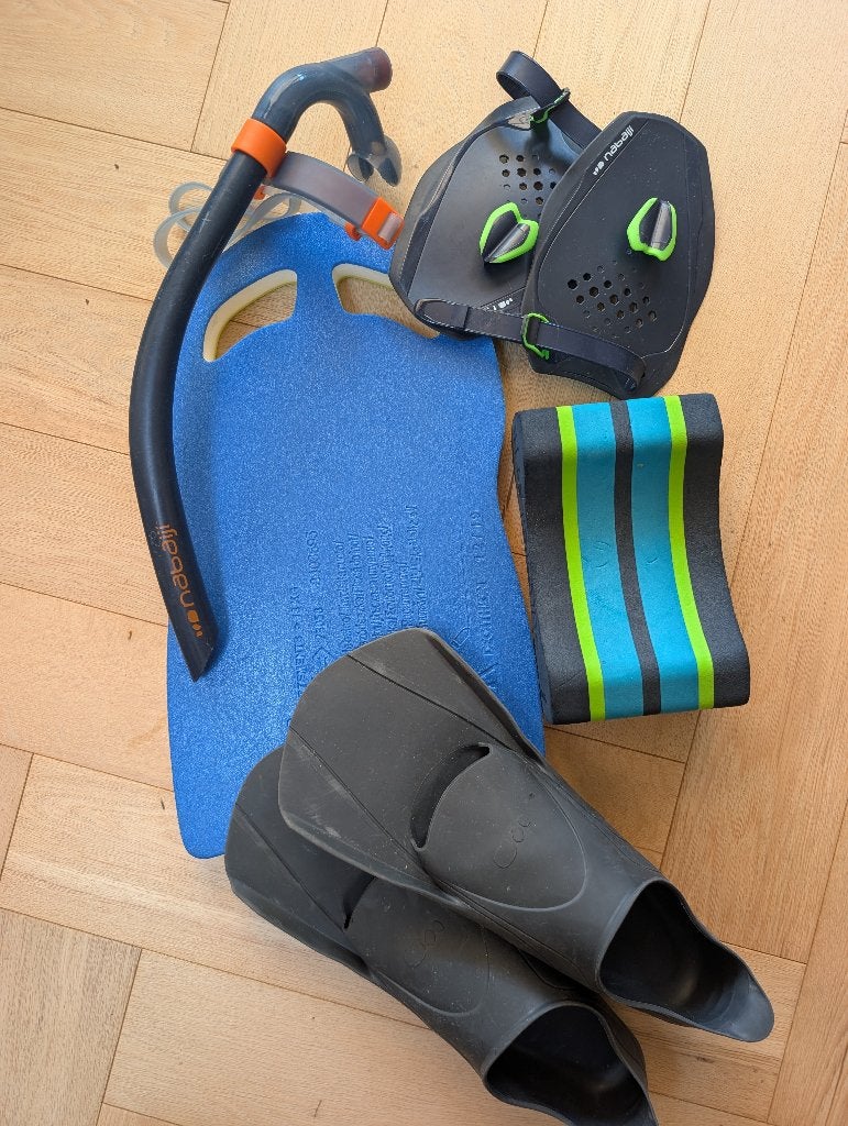 Complete Decathlon Trainingskit /Borstcrawl Techniek, Ophalen of Verzenden, Gebruikt