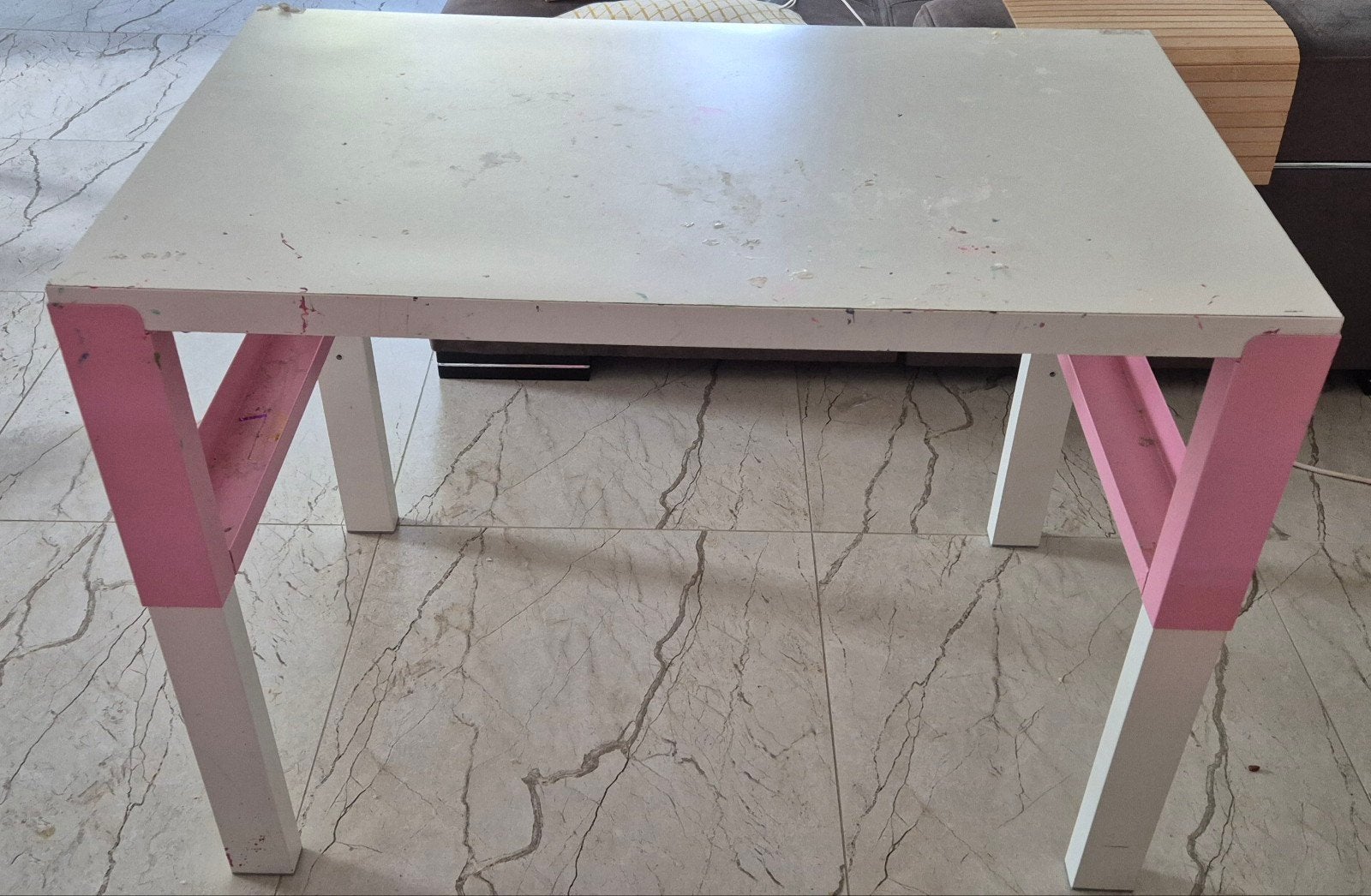 tafel voor kinderen, Ophalen, Gebruikt