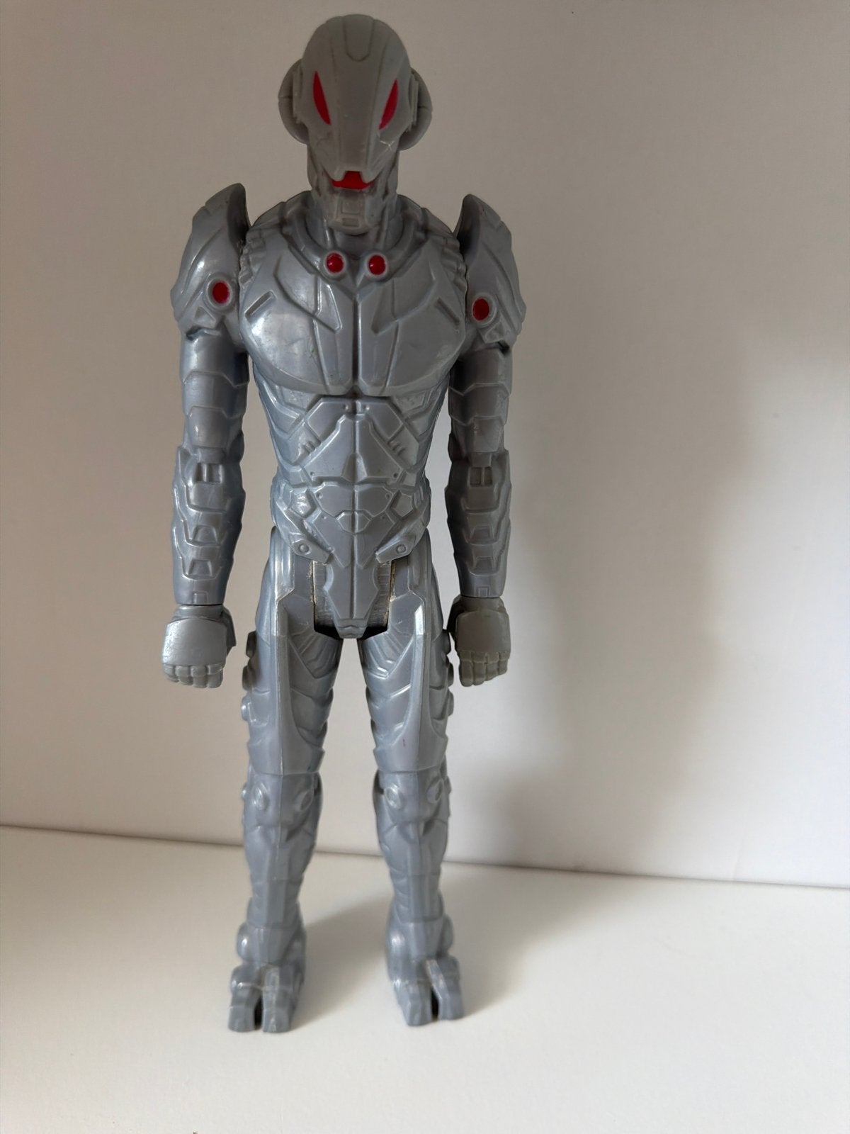 Marvel Titan Hero Ultron actiefiguur - Avengers: Age of Ultr, Ophalen of Verzenden, Gebruikt