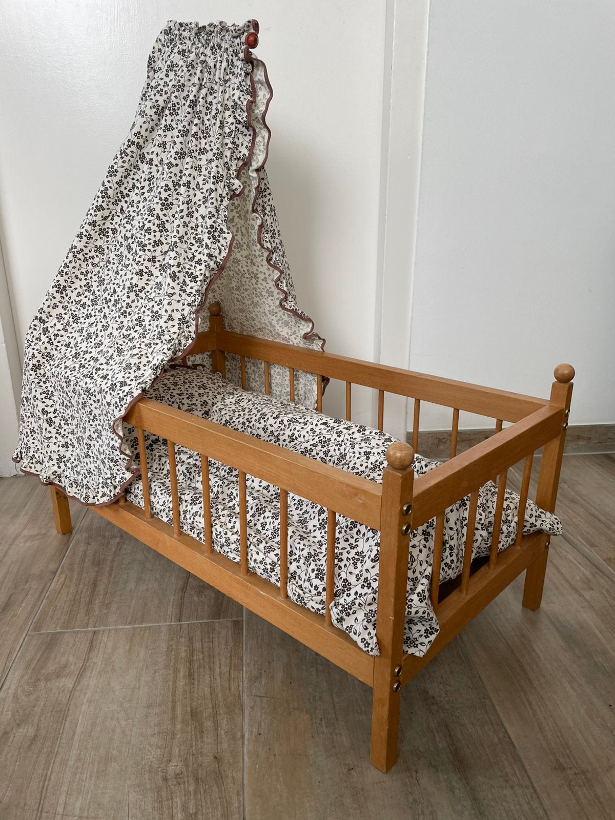 Wiegje voor poppen, Kinderen en Baby's, Speelgoed | Poppen, Ophalen, Babypop