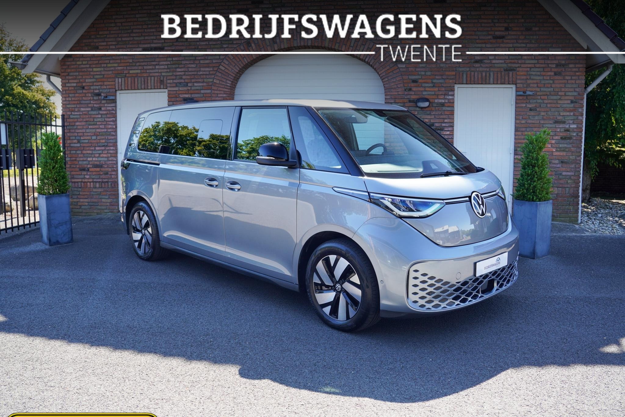 Volkswagen ID. Buzz Pro 86 kWh / 286 PK LWB 7 persoons, Gebruikt, Parkeersensor, 7 stoelen, 483 km