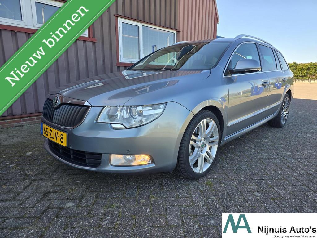 Skoda Superb Combi 1.6 TDI Greenline Active Business Line Le, Voorwielaandrijving, Euro 5, Beige, 4 cilinders