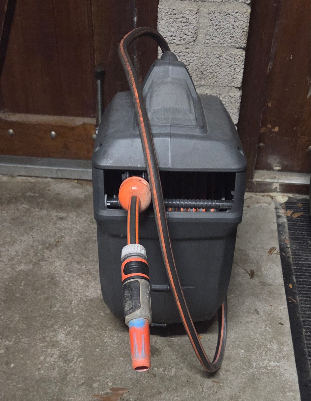 Gardena Wandslangenbox 25m - Handige Tuinslanghaspel, Tuin en Terras, Tuinslangen, Ophalen of Verzenden