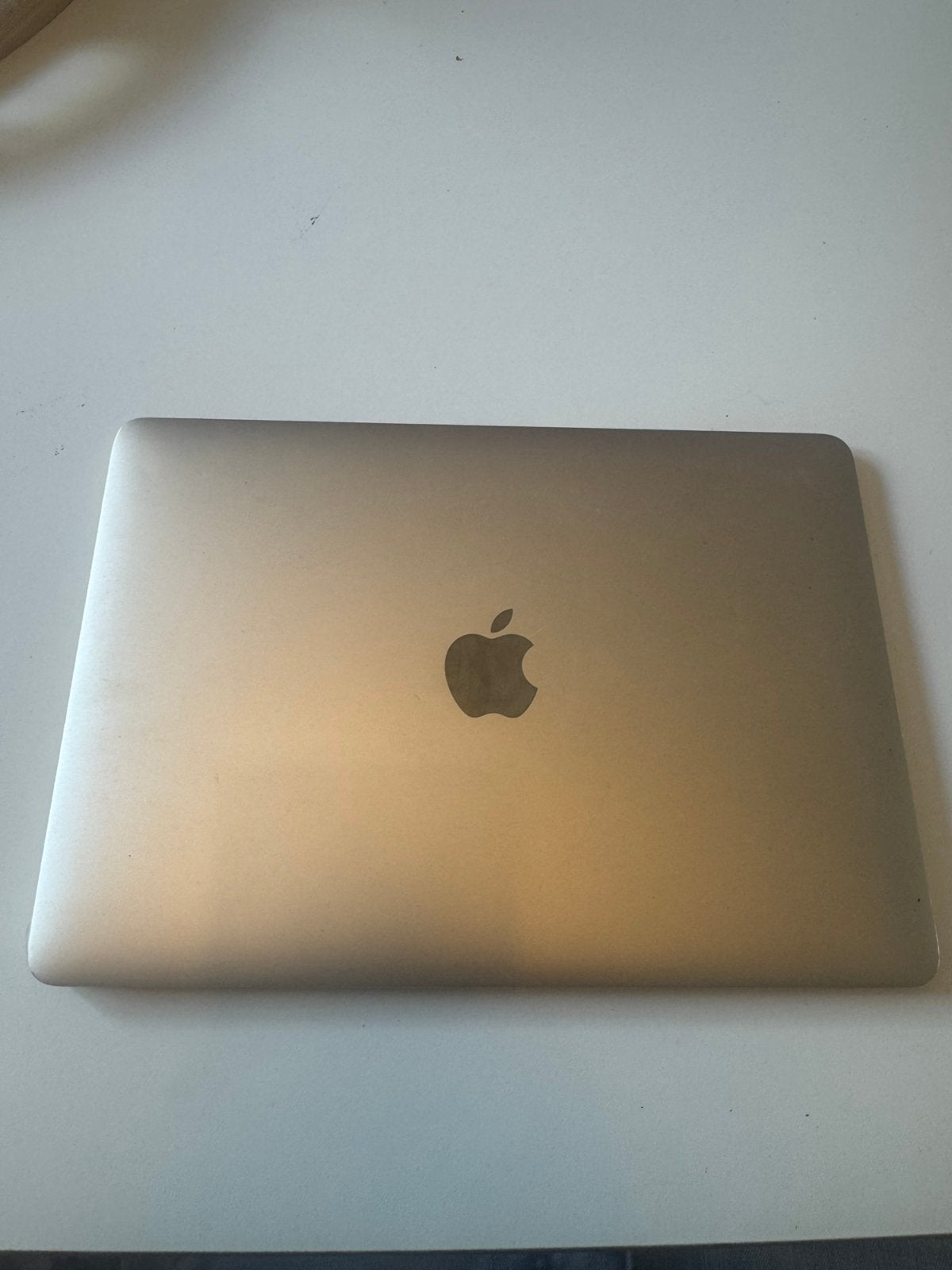 Apple macbook 2017 8gb, Computers en Software, Apple Macbooks, Ophalen of Verzenden, Zo goed als nieuw, 13 inch, MacBook Air