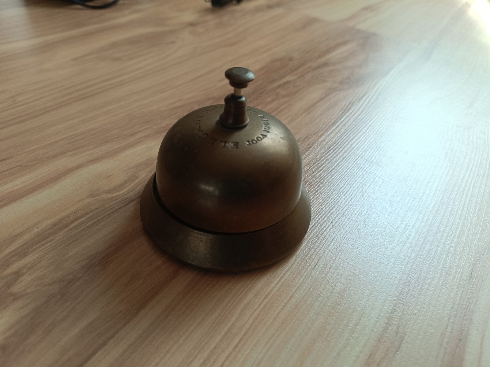 Vintage winkelbel 'Hier is een klant voor Elegant'', Ophalen of Verzenden