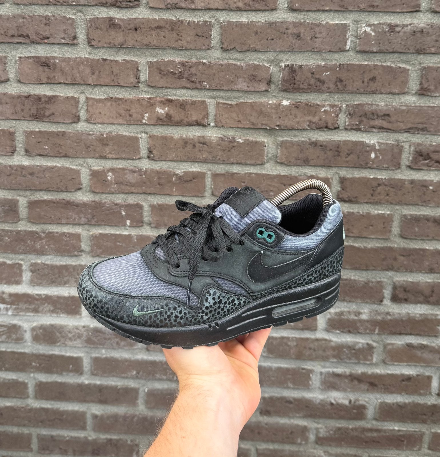 Nike Air Max 1 Premium 'Black Bonsai' Safari 2016 Maat 39, Ophalen of Verzenden, Overige kleuren, Sneakers of Gympen