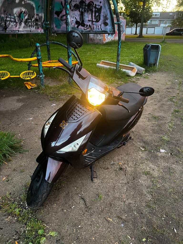 AGM SP50 55kmph, Ophalen, Gebruikt, Benzine, Overige merken