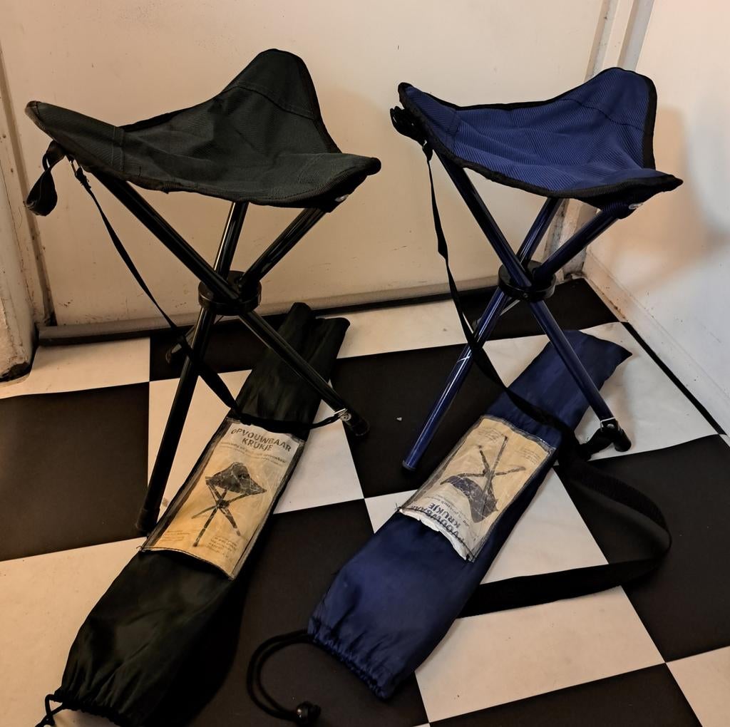 2 - OPVOUWBAAR KRUKJE
Eenvoudig en praktisch opvouwbaar, Ophalen of Verzenden, Zo goed als nieuw, Campingstoel