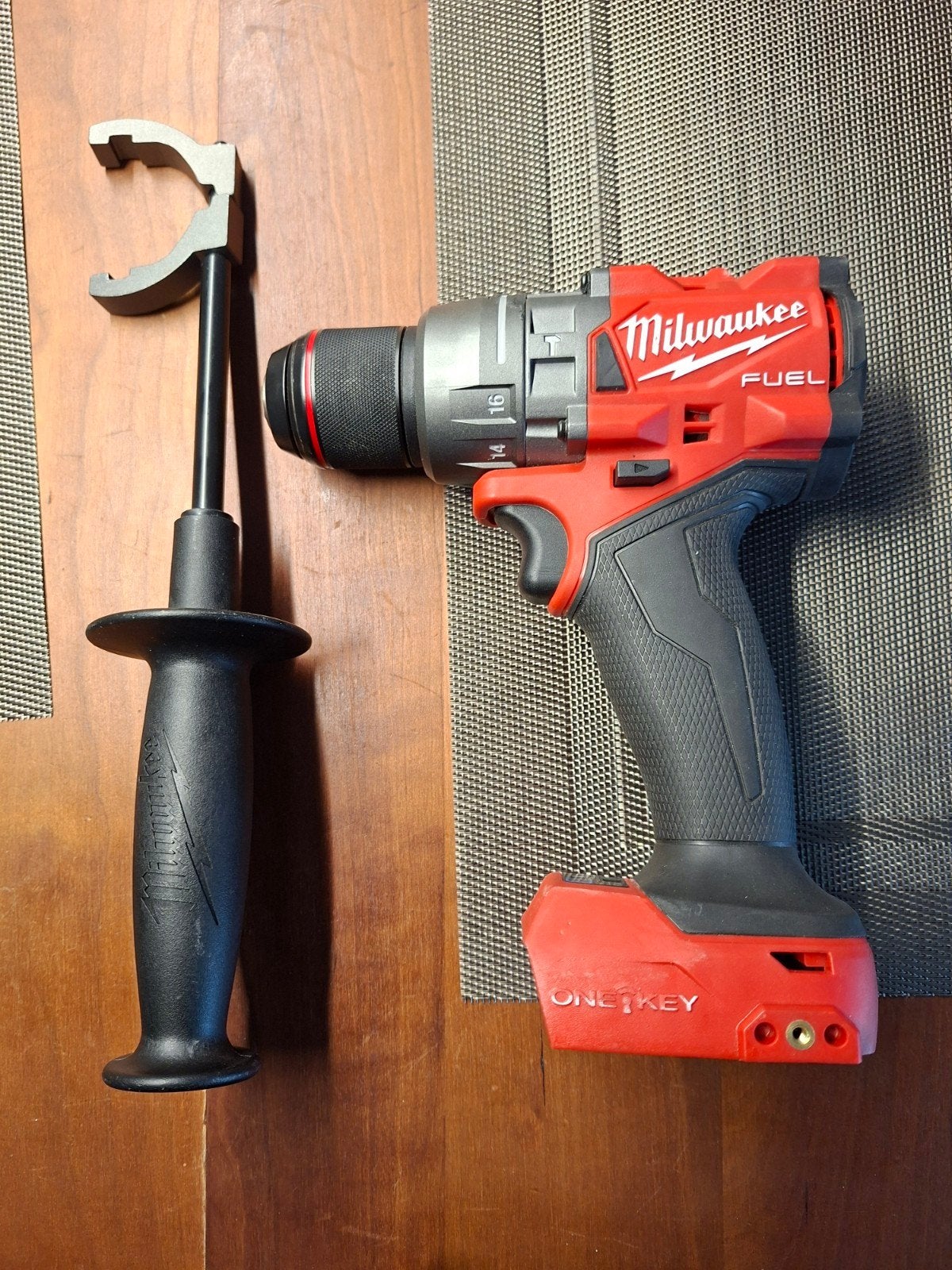 Milwaukee ONEPD3 (nieuw), Ophalen, Nieuw, Boor- en Schroefmachine, Variabele snelheid