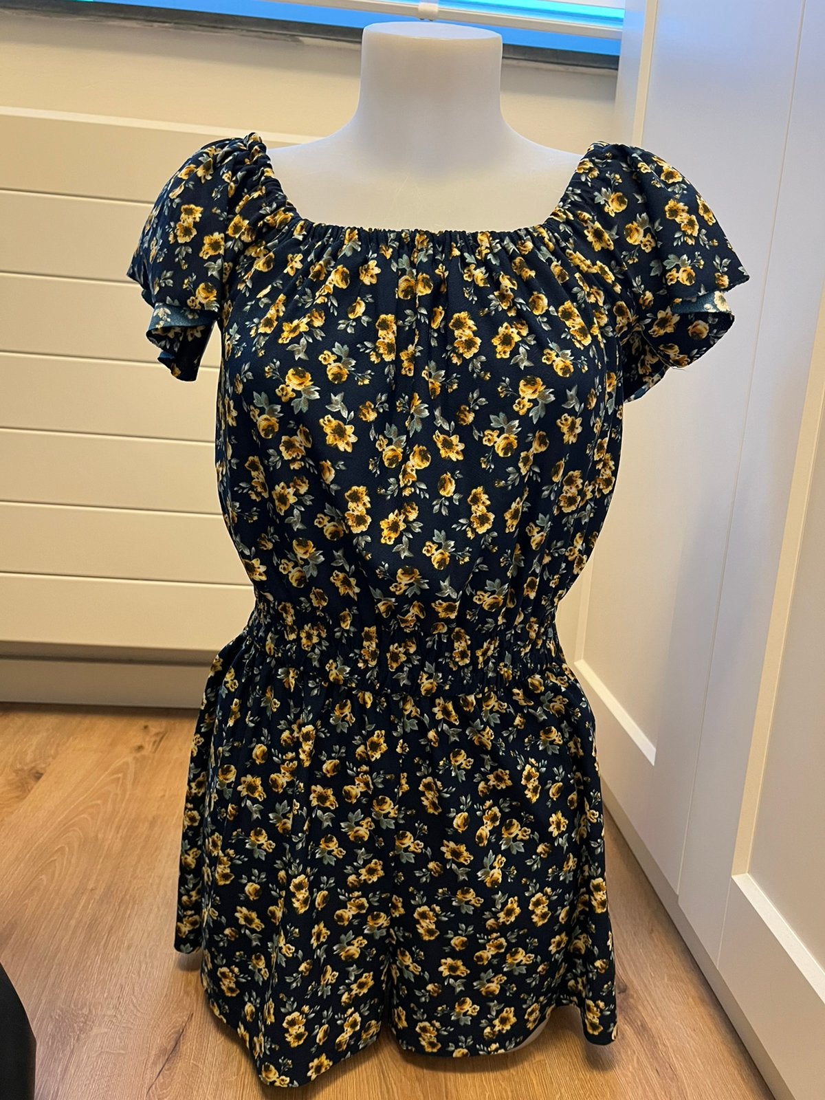 Korte jumpsuit van de mango, maat XS, Ophalen of Verzenden, Zo goed als nieuw, Maat 34 (XS) of kleiner