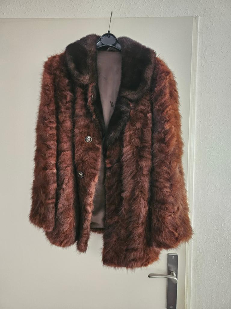 Bontjas bruin, Verzenden, Zo goed als nieuw, Maat 38/40 (M), Bruin