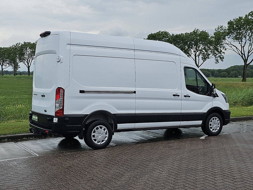 FORD TRANSIT 2.0 l3h3 fwd nieuw model, Auto's, Gebruikt, Euro 6, Stoelverwarming, Wit