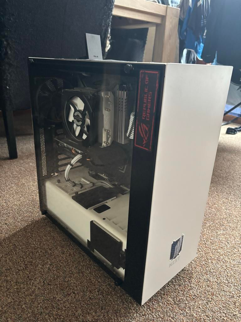 Gaming PC met NVIDIA GeForce GTX 1650 SUPER, Computers en Software, Desktop Pc's, Ophalen, Zo goed als nieuw, Gaming, SSD