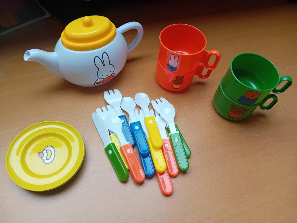 Nijntje speelservies, Ophalen of Verzenden, Zo goed als nieuw, Kunststof, Speelkeuken-accessoire