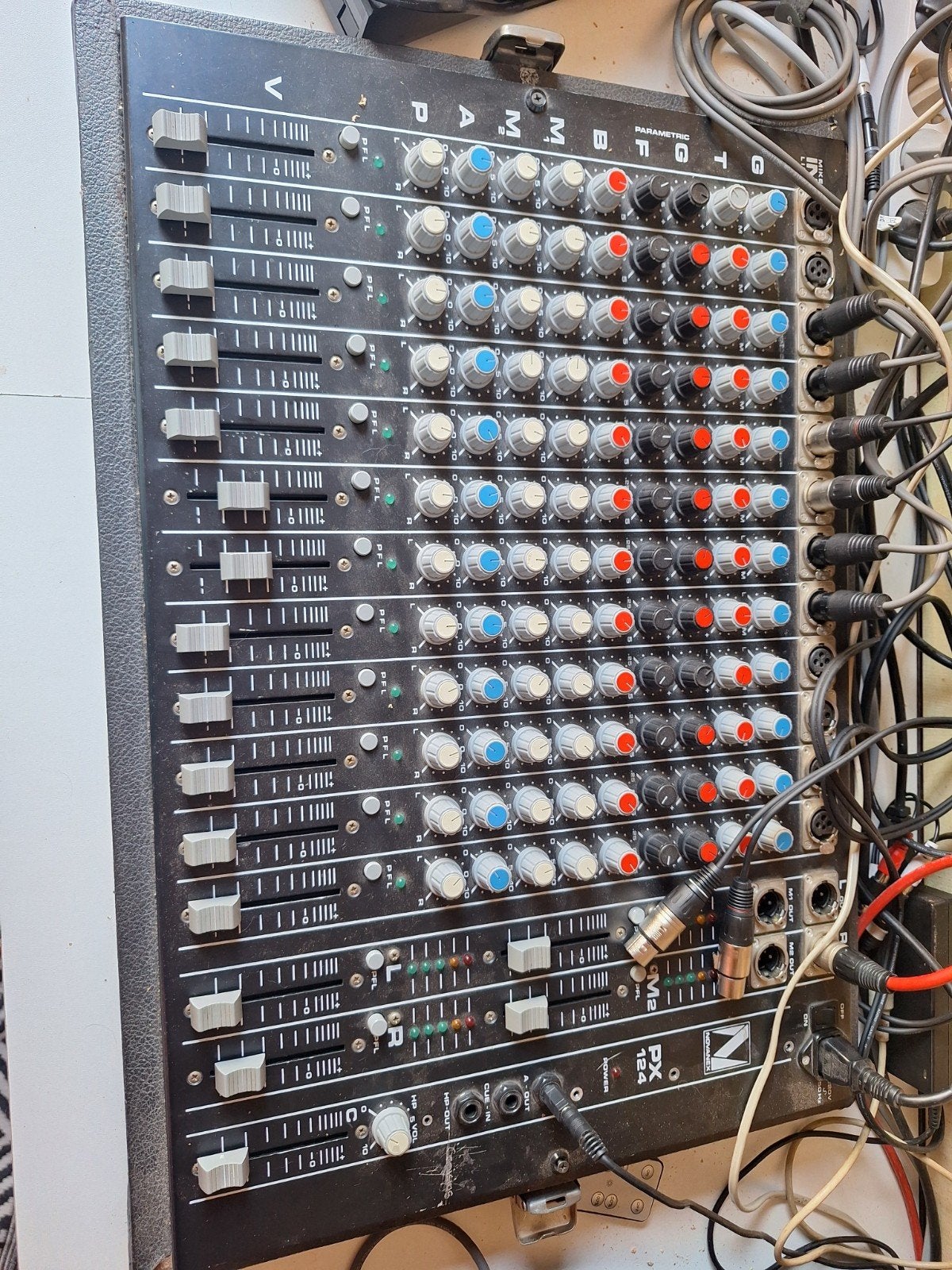 Novamex PX 124 mengpaneel - 12 kanalen, Muziek en Instrumenten, Mengpanelen, Ophalen of Verzenden, Gebruikt, 10 tot 20 kanalen