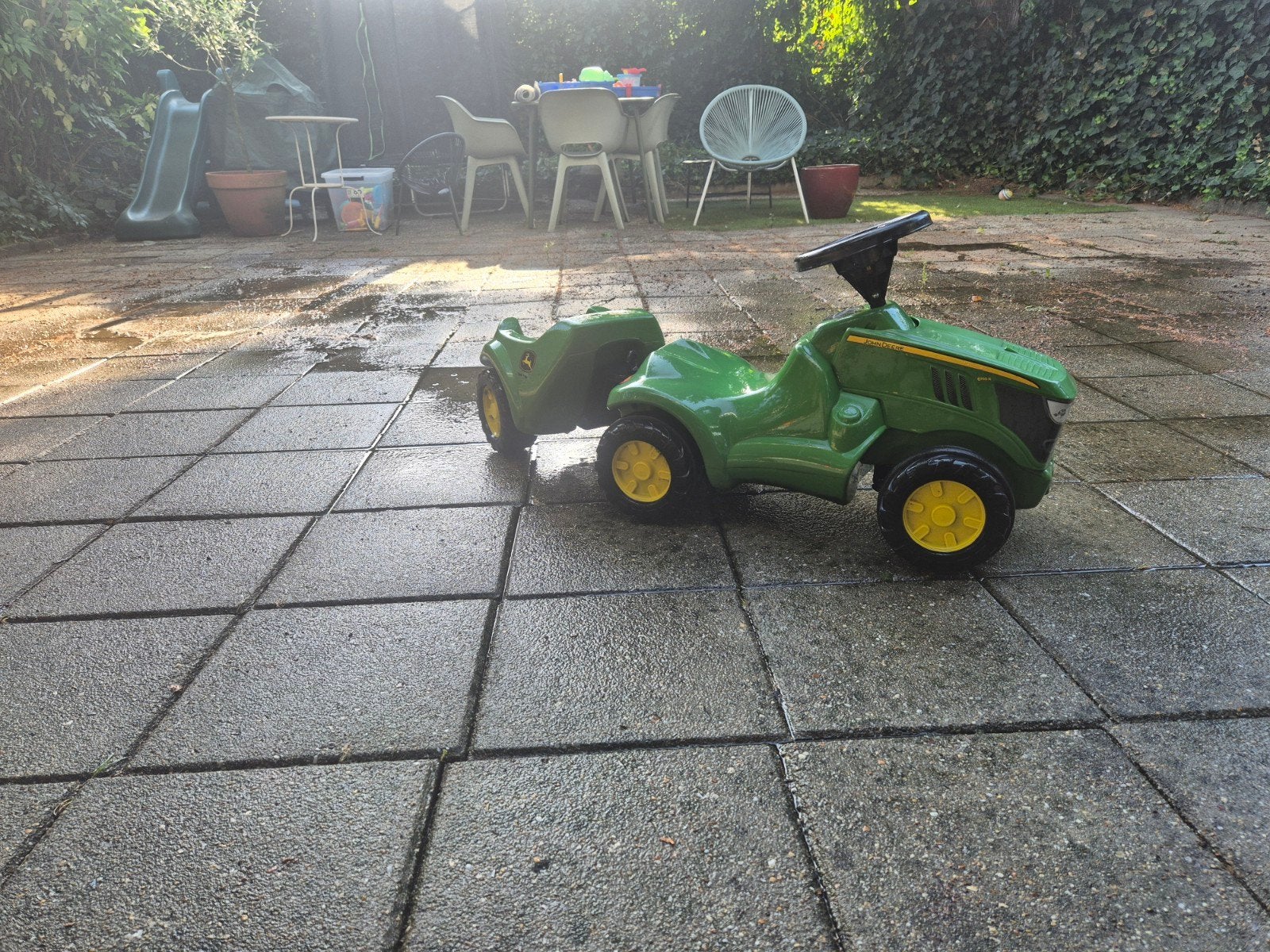 Groene John Deere traptractor met aanhanger, Kinderen en Baby's, Speelgoed | Buiten | Voertuigen en Loopfietsen, Ophalen, Gebruikt