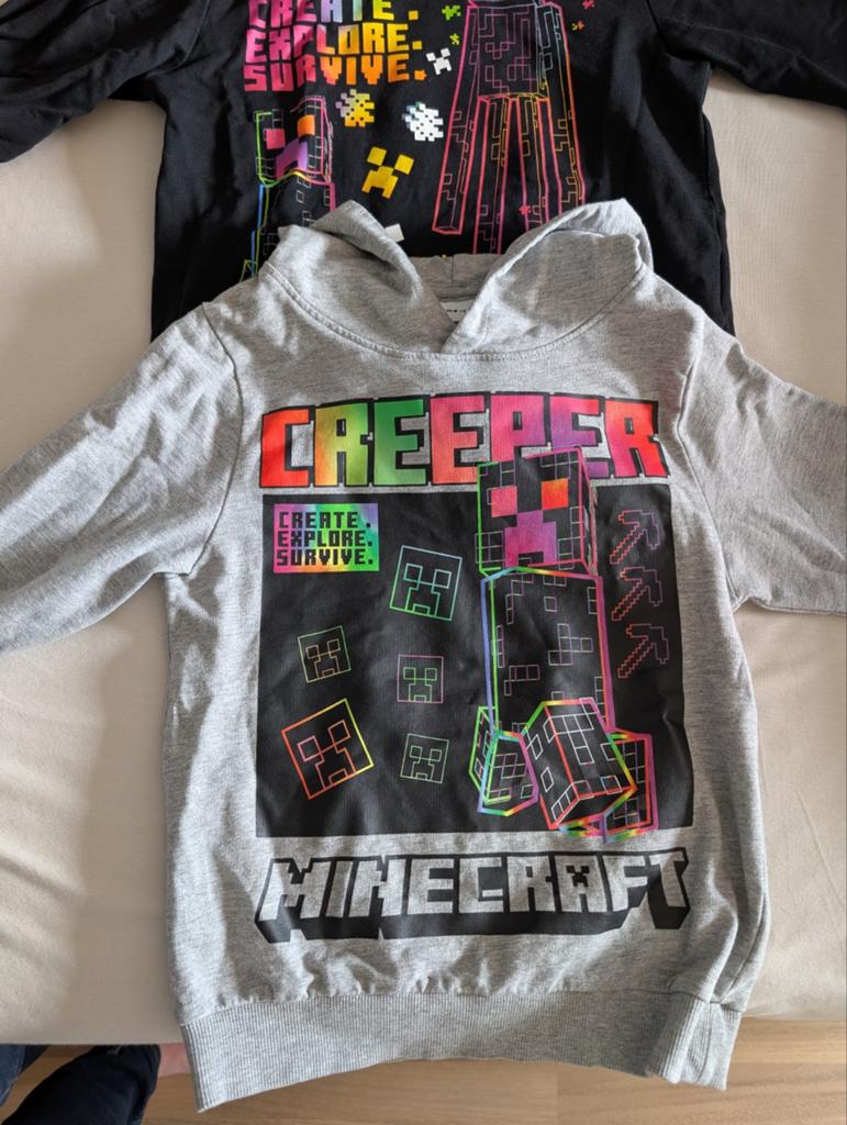 Minecraft sweaters mt 116 en 122/128, Ophalen of Verzenden, Zo goed als nieuw, Jongen of Meisje, Trui of Vest