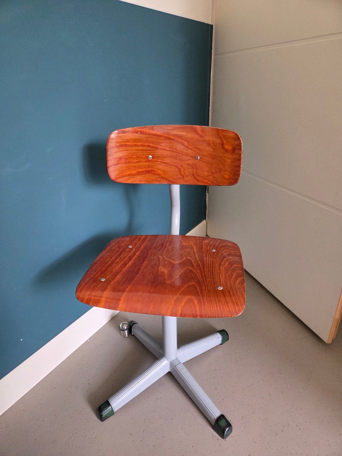 Vintage schoolstoel / bureaustoel - Hout en metaal, Huis en Inrichting, Stoelen, Gebruikt, Overige kleuren, Vintage, Industrieel