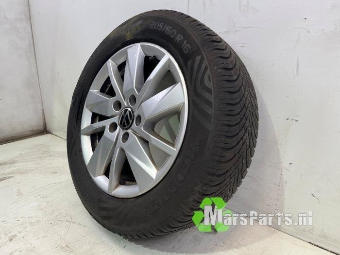 Velg + Band van een Volkswagen Caddy, Gebruikt, -, -, Ophalen of Verzenden