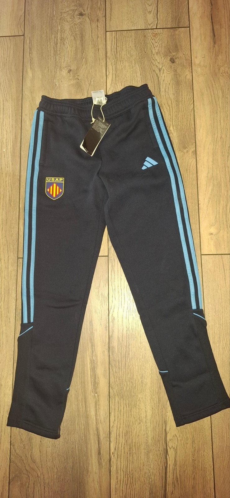 Adidas trainingsbroek jongens maat 152, Kinderen en Baby's, Adidas, Jongen of Meisje, Ophalen of Verzenden, Nieuw