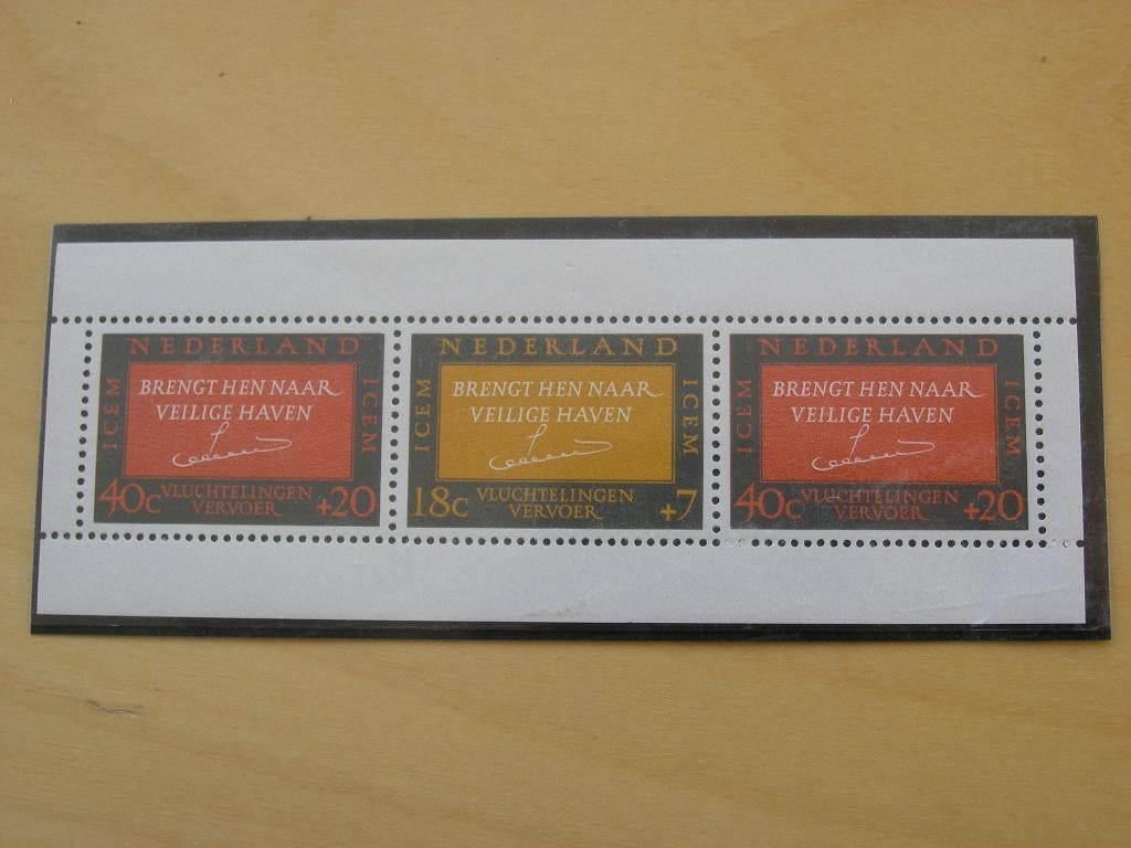 Blokje 3 Zegels "Brengt hen naar veilge haven". 1966 NIEUW, Ophalen of Verzenden, Na 1940, Postfris
