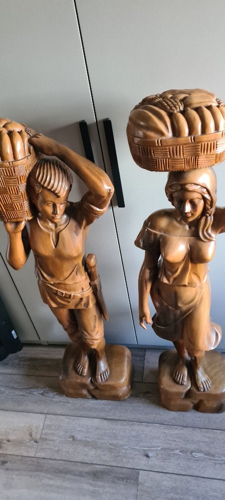 Houten beeld man en vrouw, Ophalen, Hout, 1 meter - 2 meter, Overige onderwerpen