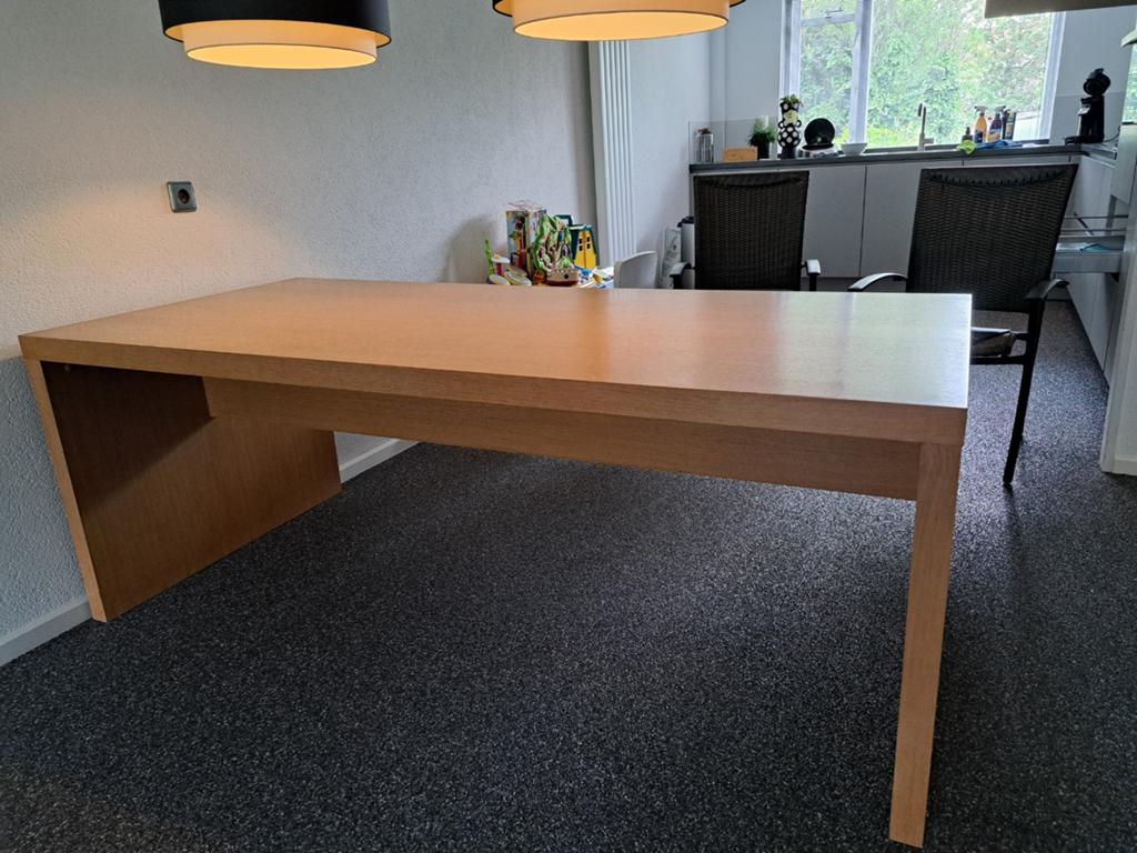 Robuuste tafel van 2 meter lang, Huis en Inrichting, Ophalen, Gebruikt, 200 cm of meer, 50 tot 100 cm