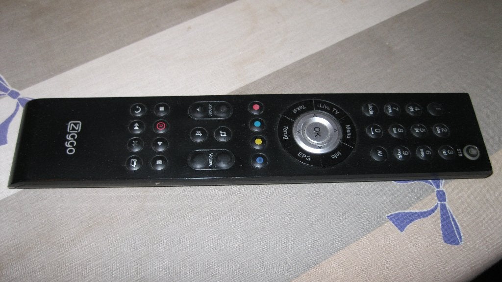 Cisco 8485DVB HD PVR decoder/video recorder / 500 GB (Ziggo), Ophalen, Gebruikt, Harddiskrecorder